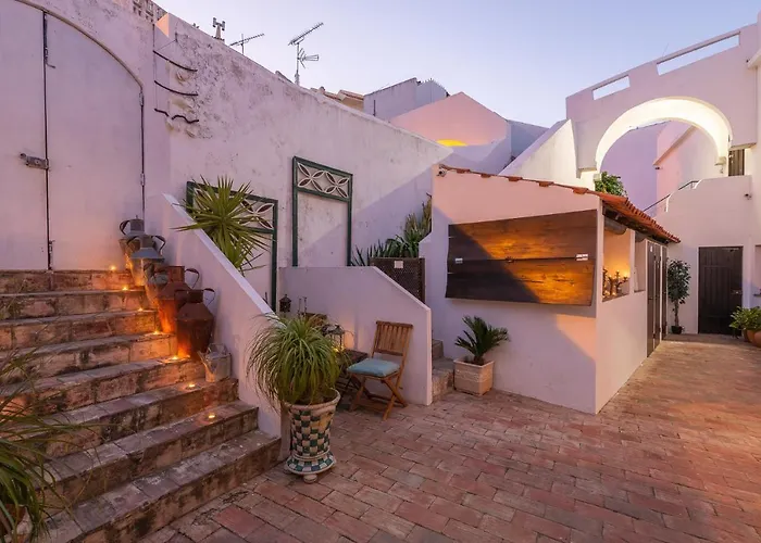 Гостьовий будинок Casa Dos Arcos - Charm 2*